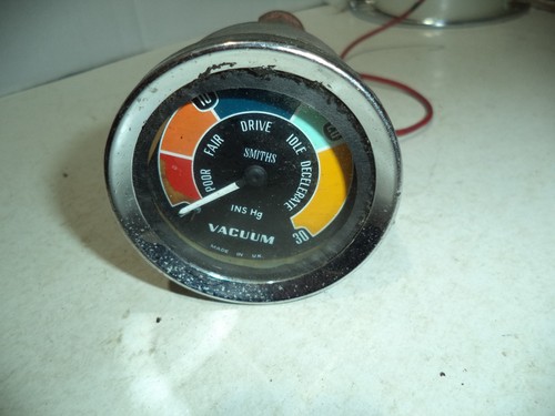 Smiths vacuum gauge - vacuum, clock