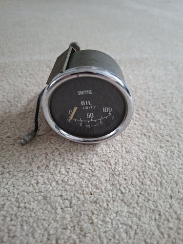 Smiths vintage car - smiths, dial