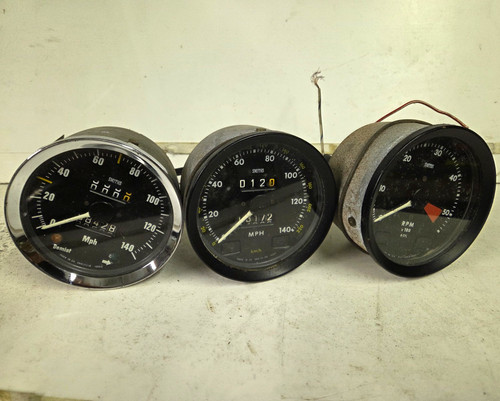 Smiths dash gauges speedo - gauges,