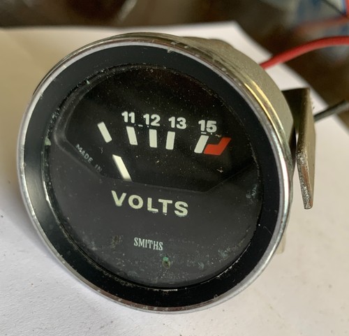 Smiths volt meter - smiths,